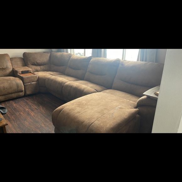 Lazy boy, Brown sectional couch - Picture 1 of 5